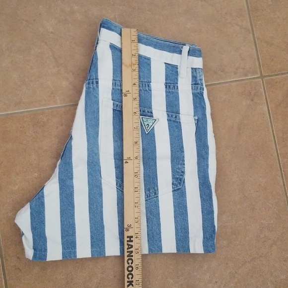 VTG Guess Highrise Striped Shorts - Picture 6 of 8